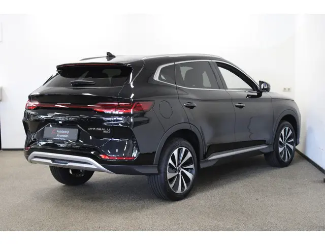 BYD SEAL U