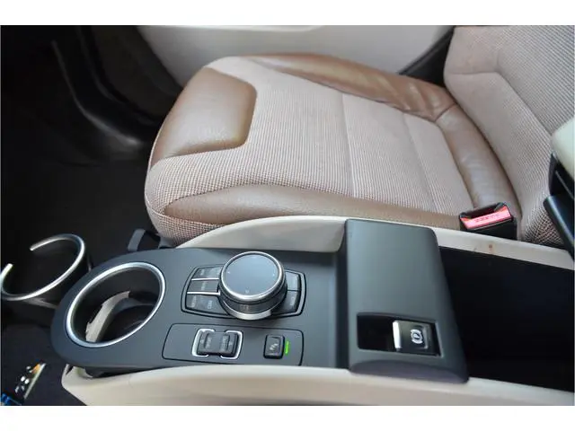 BMW i3 S 120Ah 42 kWh Warmtepomp, AppleCarplay, SOH 89,7%