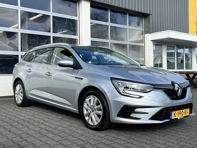 Renault Mégane Estate 1.3 TCe Airco Cruise control Parkeersensoren voor en achter Telefoonverbinding...