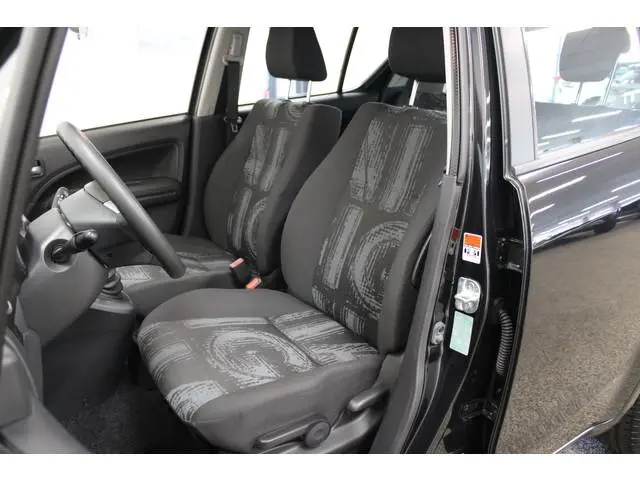 Opel Agila