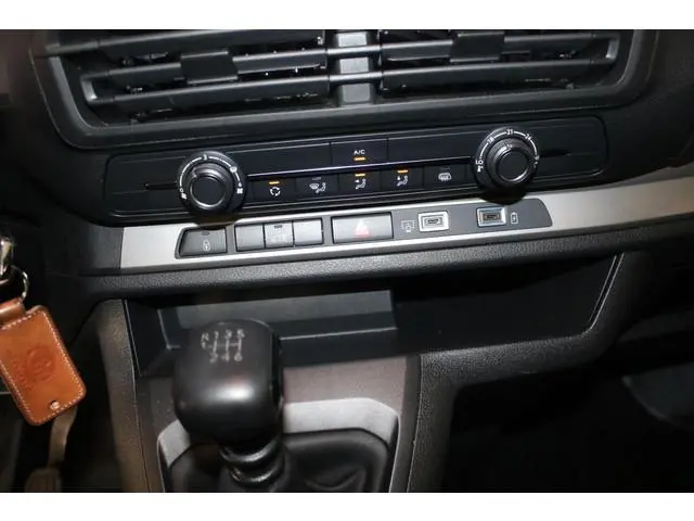 Toyota pro-ace