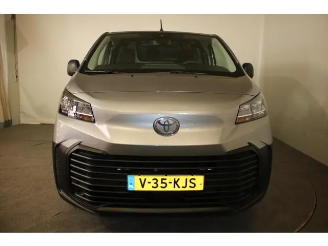 Toyota pro-ace