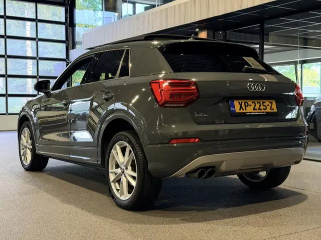 Audi Q2 1.4 TFSI CoD limited S-Line Panorama | Half leder | Navigatie | LED