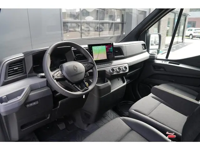Renault Master E-Tech T35 L2H2 Advance Long Range 87 kWh 143pk - Navi - Camera - Betimmering - Trekh...
