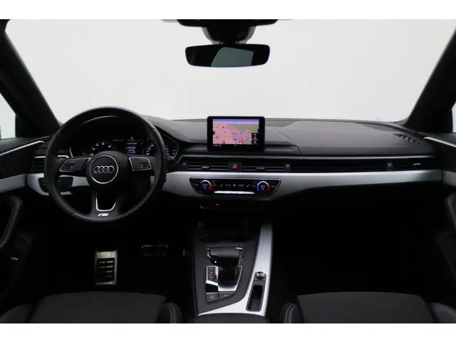 Audi A4 Avant 35 TFSI Sport S line edition 2x S-Line, LED, Navigatie, Climate, PDC, 18"