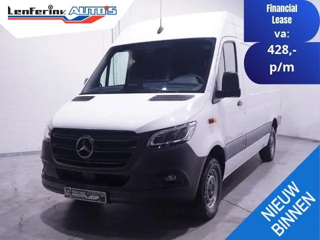 Mercedes-Benz Sprinter 317 CDI 170 pk L2H2 Automaat Nwe Model, Navi LED Koplampen, Camera, Laadruimt...