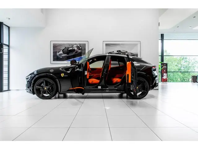 Ferrari Purosangue