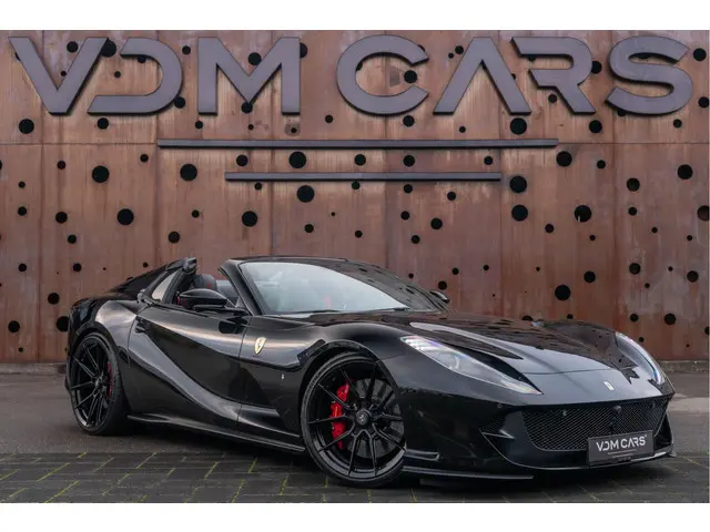 Ferrari 812 GTS