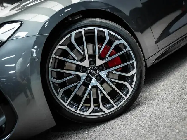 Audi A5 Limousine 2.0 e-hybrid quattro S edition Competition voorzien van alle bedenkbare opties!!!!