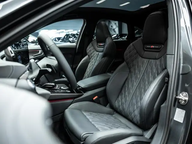 Audi A5 Limousine 2.0 e-hybrid quattro S edition Competition voorzien van alle bedenkbare opties!!!!