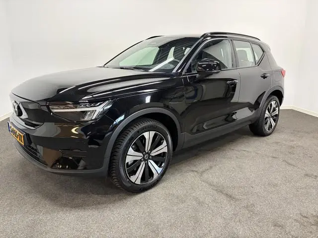 Volvo XC40 Recharge Plus 70 kWh SOH94.8% Warmtepomp/ Stoel & Stuurverw./ Camera/ Apple CarPlay