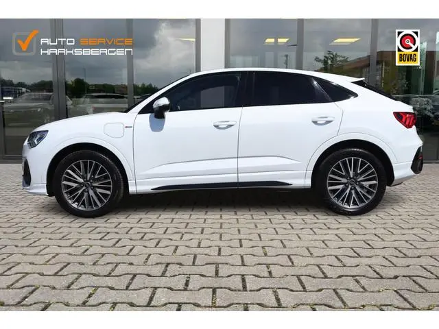Audi Q3 Sportback 45 TFSI e S-Line | Trekhaak | Camera | Led |