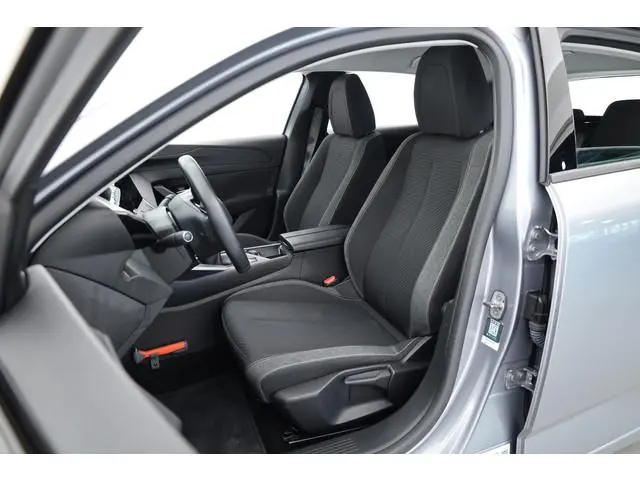 Peugeot 308 1.2 PureTech Active Pack Business | Rijklaar! | Orig. NL | Dig. Cockpit | E-Spiegels | C...