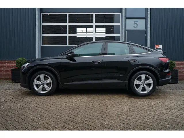 Audi Q4 Sportback e-tron