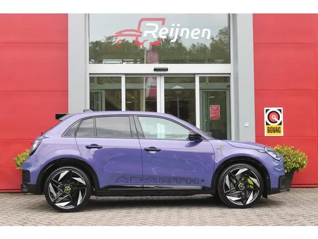 Abarth 600e