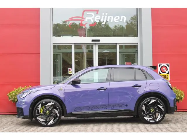 Abarth 600e SCORPIONISSIMA 280PK 54 kWh | SABELT PERFORMANCE SPORT STOELEN/BEKLEDING | ENGINE SOUND...