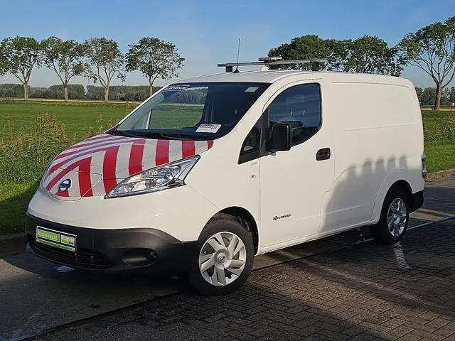 Nissan NV200