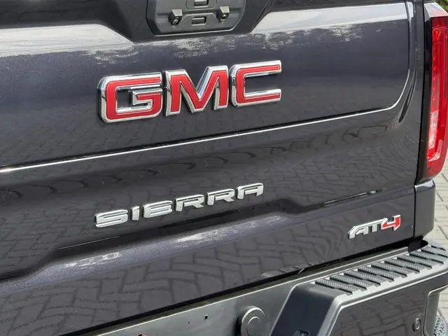 GMC Sierra
