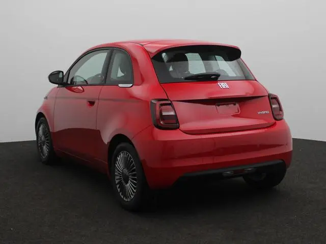 Fiat 500 1.0 Hybrid Torino Launch Edition | DEMO |  Carplay | Climate Control |  Parkeersensoren | 1...