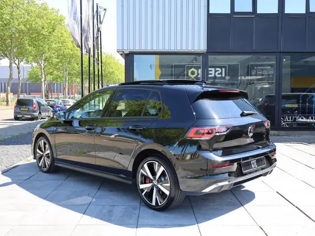 Volkswagen Golf GTE 1.5 eHybrid 272PK | Panodak | Leer | 360° | Garantie 2031 | Head-up | Stoel Vent...