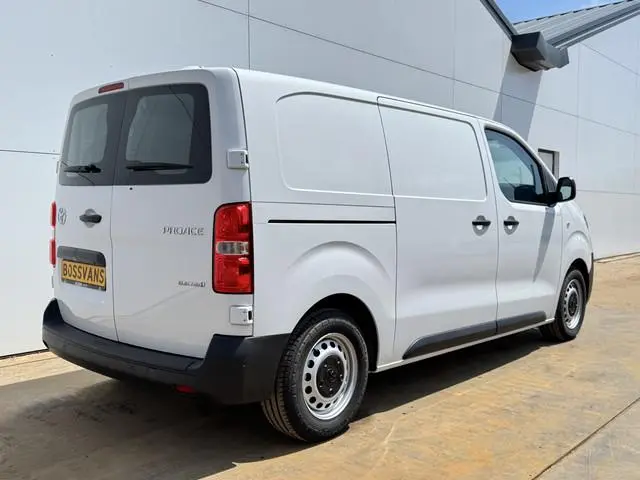Toyota pro-ace