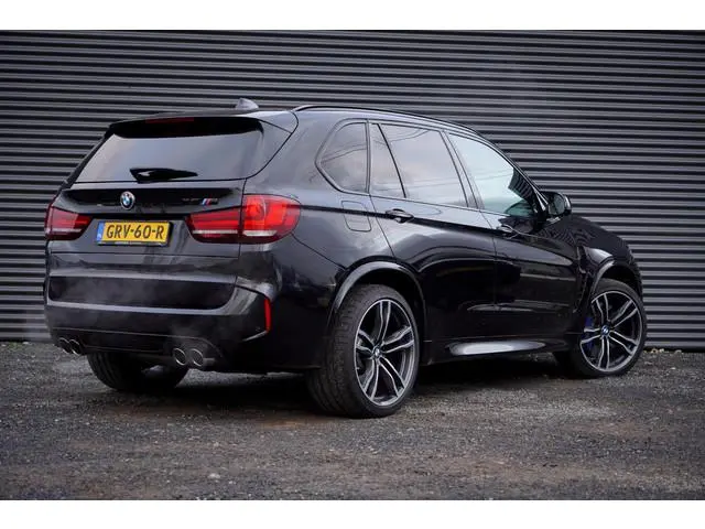 BMW X5 M / Pano / HUD / 21'' / Rear Seat Entertainment / B&O