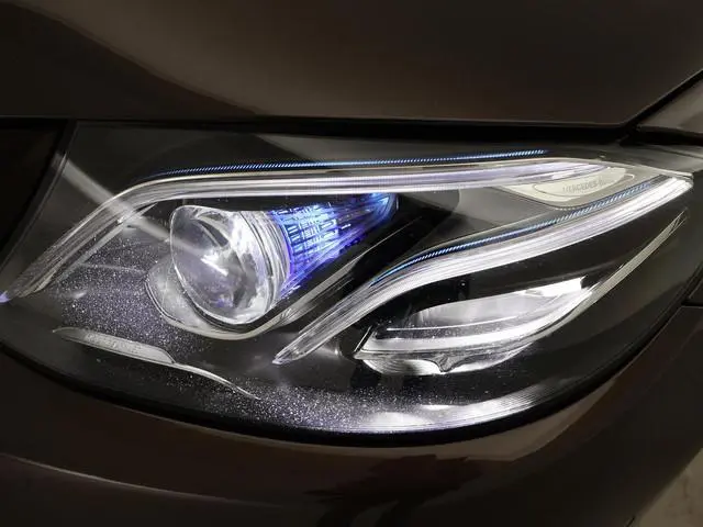 Mercedes-Benz E-Klasse