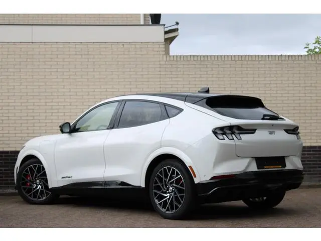 Ford Mustang Mach-E GT Extended AWD 98 kWh | Panoramadak | BLIS | B&O | Full Options