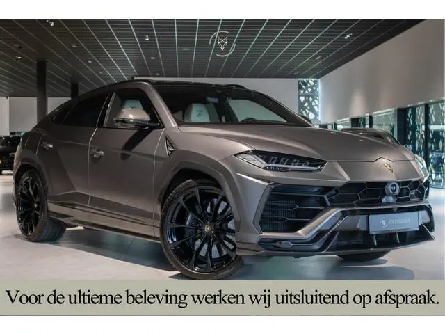Lamborghini Urus 4.0 V8 BTW Full Carbon in- & exterieur|B&O Advanced 3D|ANIMA|Ceramic|Massage|Keyles...