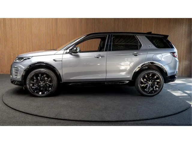 Land Rover Discovery Sport 1.5 P270e Dynamic SE Full Options SOH: 98,7% Panodak Leer Navi Camera PDC...