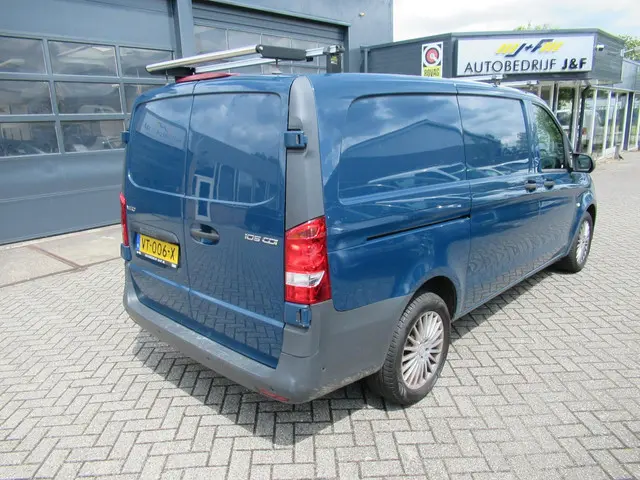 Mercedes-Benz Vito 109 CDI Functional / AIRCO / NAV / LMV