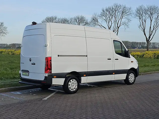 MERCEDES-BENZ SPRINTER 317 l2h2 mbux rwd euro6!