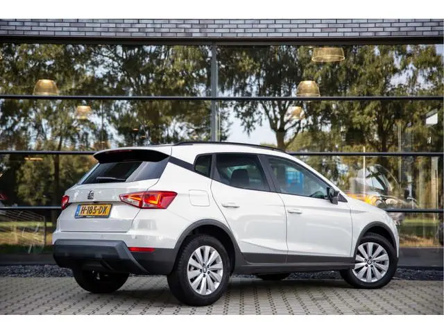 SEAT Arona 1.0 TSI Style Business Intense , Apple Carplay, Cruise control, Achteruitrijcamera,