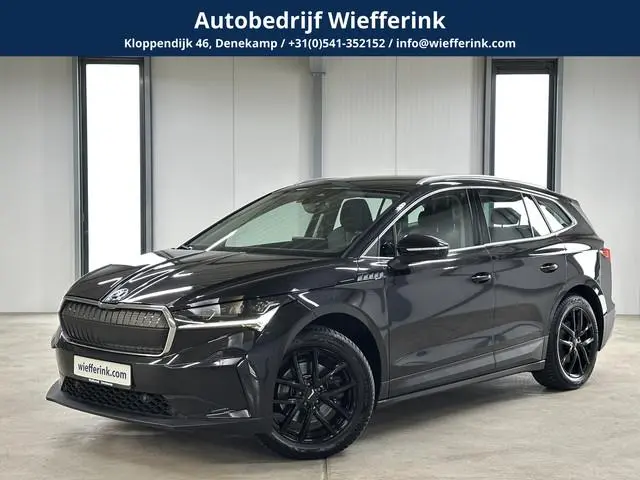 Škoda Enyaq iV 60 | Matrix (Crystal Lighting) | Camera | Keyless | Carplay | Navi