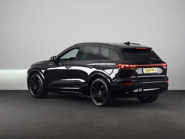 Audi Q6 e-tron S edition performance 100 kWh 306pk | Private lease vanaf € 1.084,- per maand |  360°...