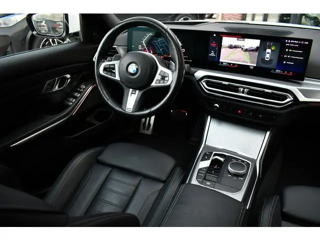 BMW 3-serie 330d M-Sport Pro Pano H/K HUD El-zetels Parelmoer-wit!