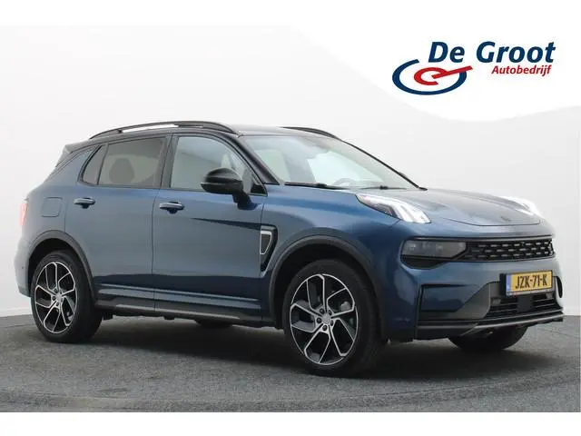 Lynk & Co 01 1.5 Plug-in Hybrid 360° Camera, Panoramadak, Zwarte hemel, ACC, Keyless, PDC, LED, 20''