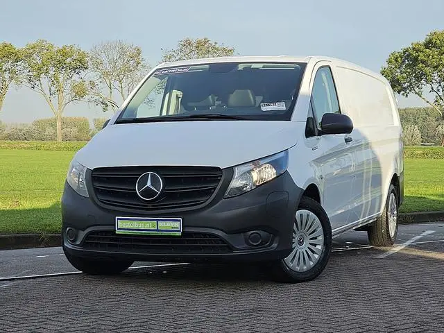 MERCEDES-BENZ EVITO L3 XL 280KM WLTP Snelladen 60kWh 120Km/h Carplay 3-Zits/Leer Achterdeuren!