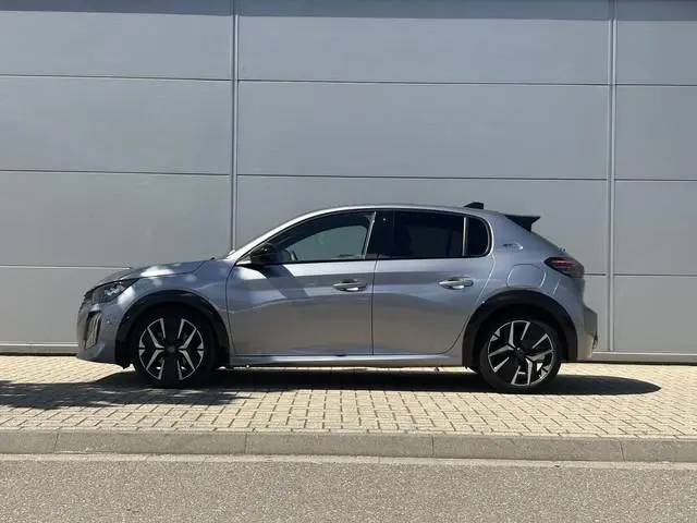 Peugeot 208 Hybrid 100 e-DSC6 GT | Panoramadak | Camera | Cruise control | Navigatie | Apple Carplay...