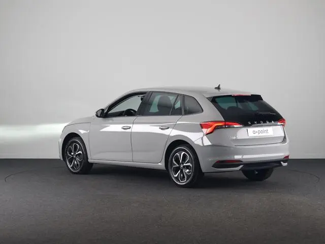 Skoda Scala Edition 1.0 TSI 115pk DSG-7 | Stoel- en stuurverwarming | Travel Assist | Draadloos lade...