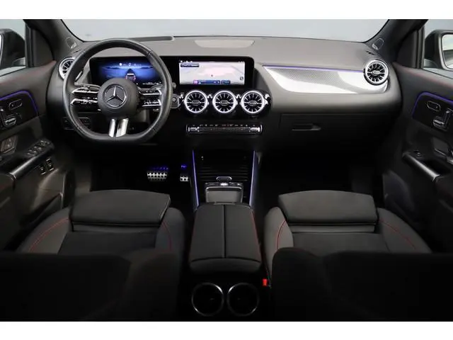 Mercedes-Benz GLA-klasse 250 e Premium+ AMG Line | Facelift | Distronic | Panoramadak | Burmester |...