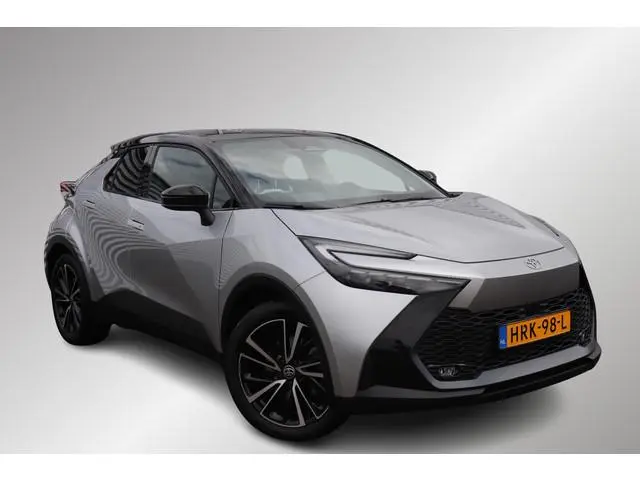 Toyota C-HR 2.0 Plug-in Hybrid 220 Executive,  Bitone lak, JBL Audio, Stuurverwarming!