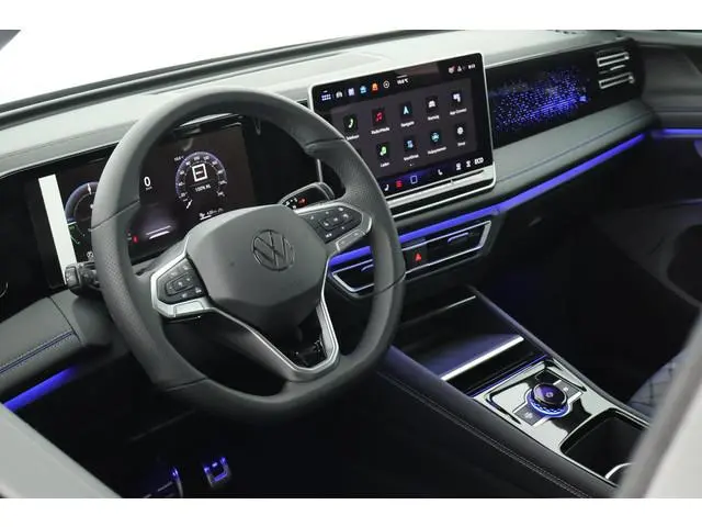 Volkswagen Tiguan 1.5 272pk eHybrid R-Line Edition Trekhaak Camera Panoramadak Keyless Carplay