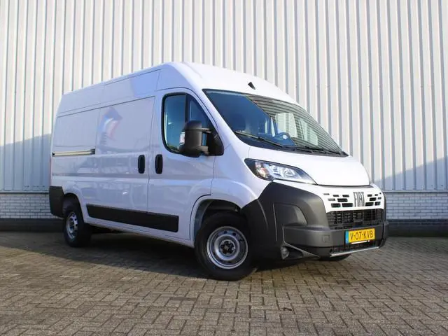 Fiat Ducato 2.2 MultiJet 120 S&S L2H2 3.0t | Camera | Airco | Cruise | Navi | Schuifdeur rechts | PD...