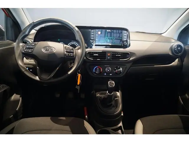 Hyundai i10 1.0 Comfort Smart + CAMERA / CARPLAY / NAVIGATIE