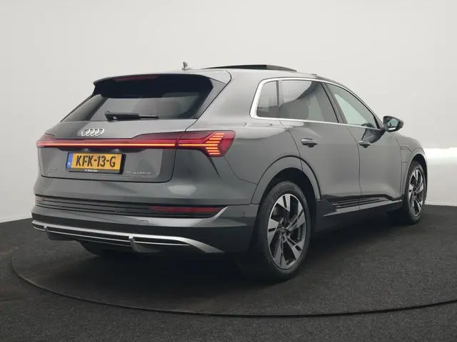 Audi e-tron 50 Quattro 2x S Line 313pk 71 kWh Dealer O.H INCL BTW | Luchtvering | Panodak | Head Up...