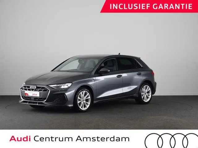 Audi A3 Sportback 40 TFSI e S edition 204pk | Navigatie | Adaptive cruise control | Afgevlakt stuur...