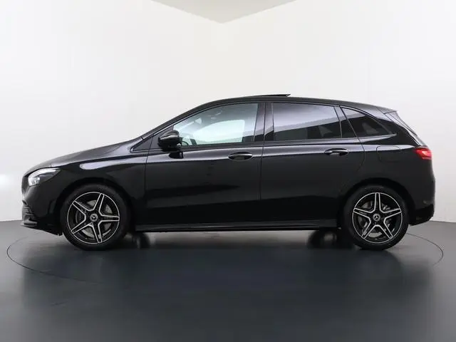 Mercedes-Benz B-Klasse 250 e Business Solution AMG