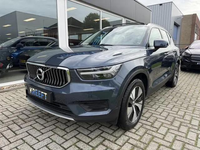 Volvo XC40 1.5 T4 Recharge Inscription Trekhaak | Pano | H&K