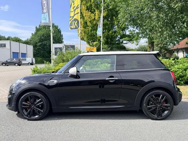 MINI Cooper 1.5 AUT 136PK JCW•Schaalstoelen•Pano
